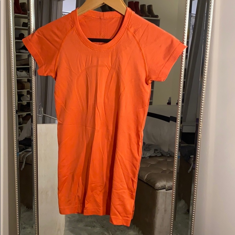 Lululemon // swiftly tech short sleeve